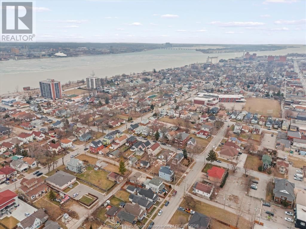440 PARENT AVENUE Image 43