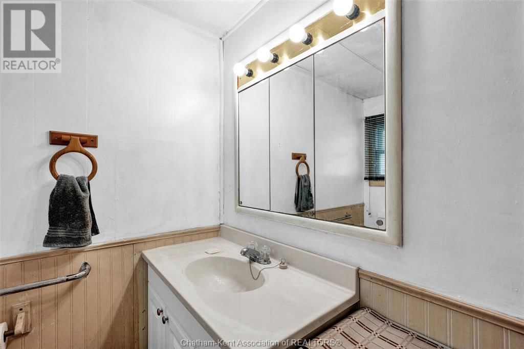 2 - 22220 CHARING CROSS ROAD Image 24