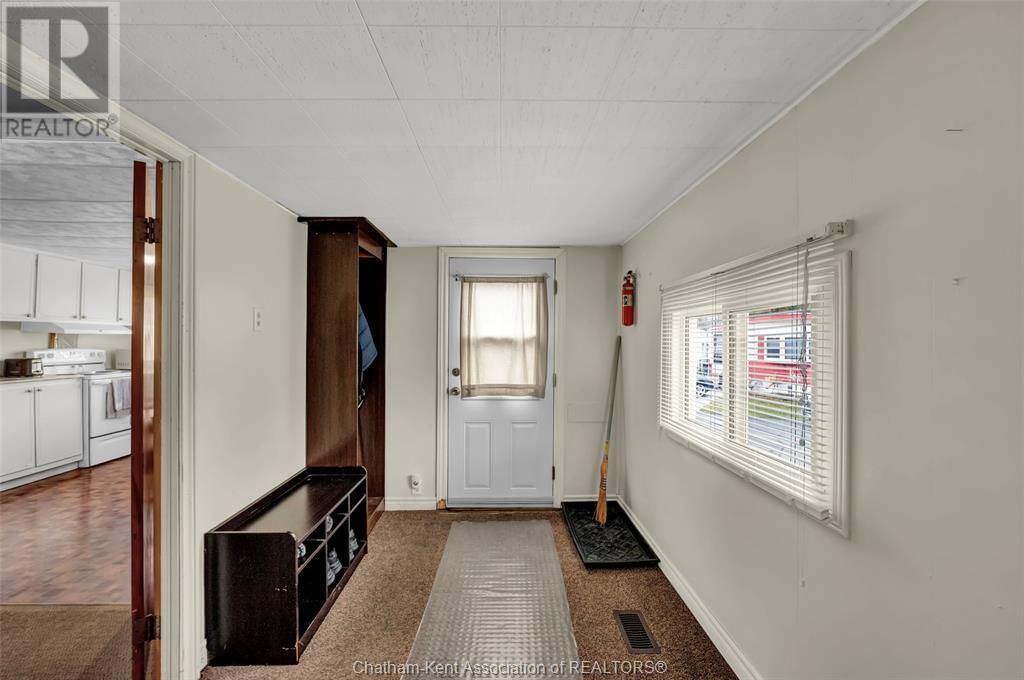 2 - 22220 CHARING CROSS ROAD Image 8