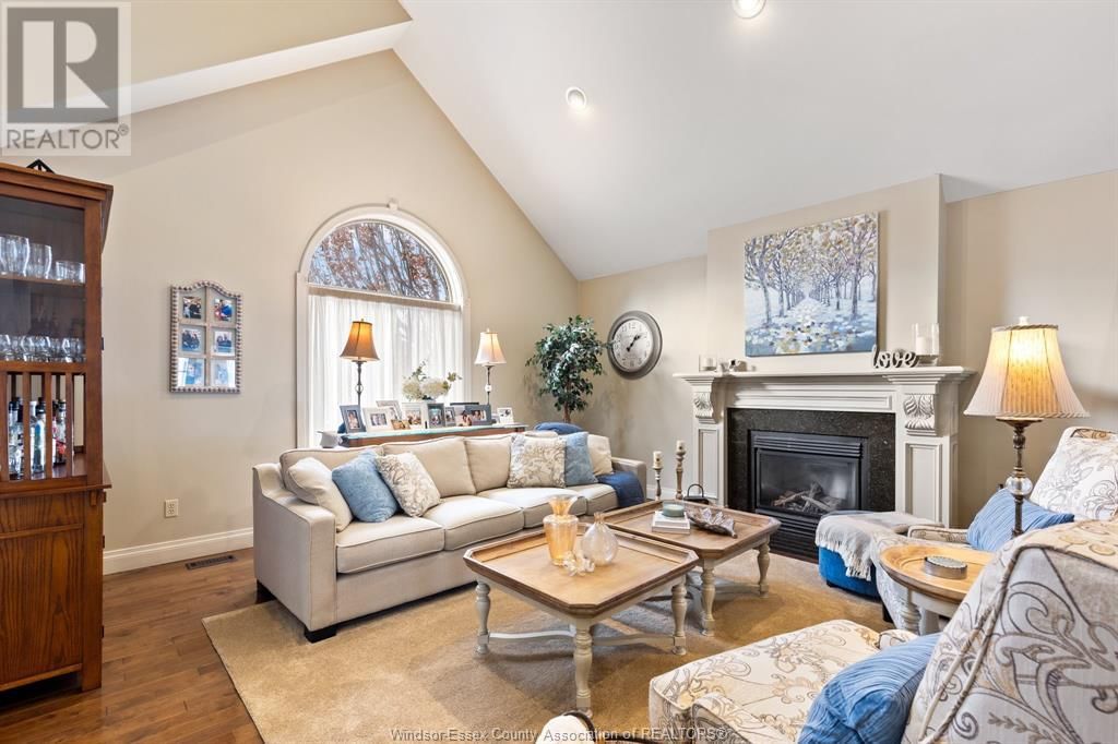 3940 VILLA BORGHESE DRIVE Image 16