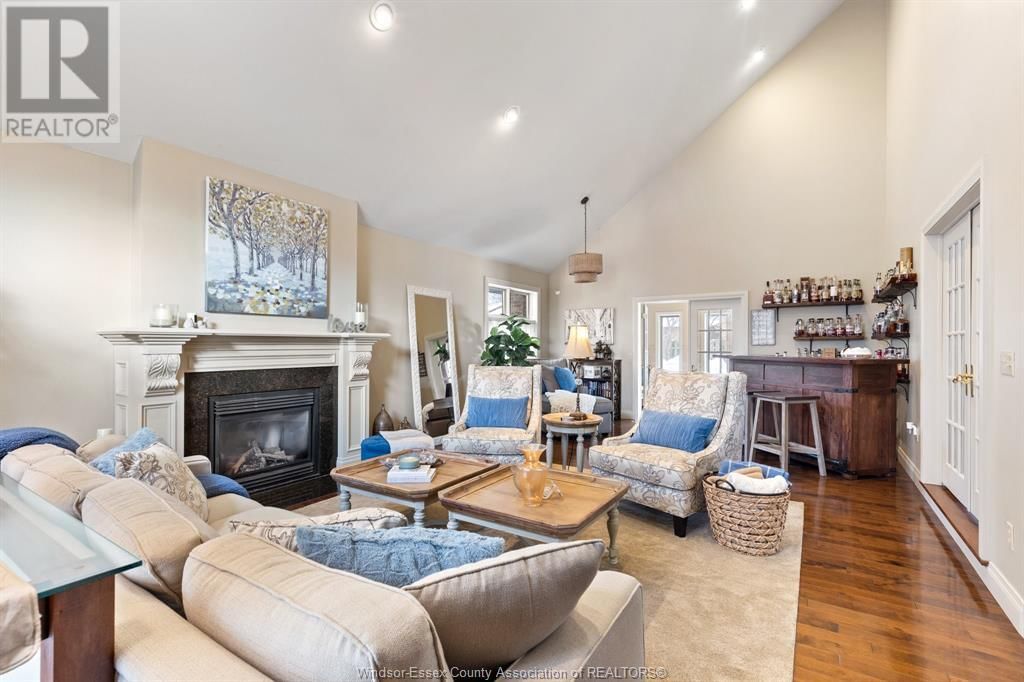 3940 VILLA BORGHESE DRIVE Image 17