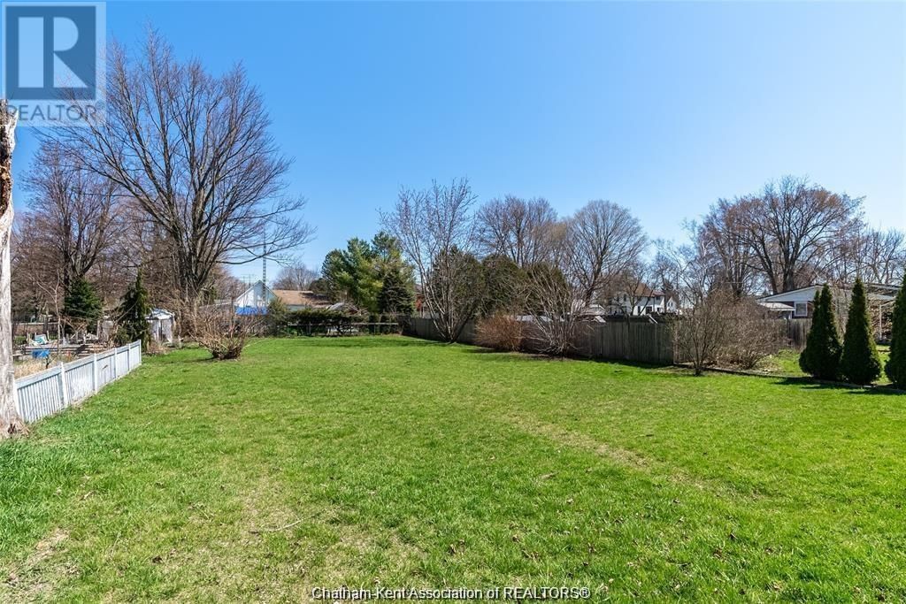 207 KING STREET SOUTH Image 9