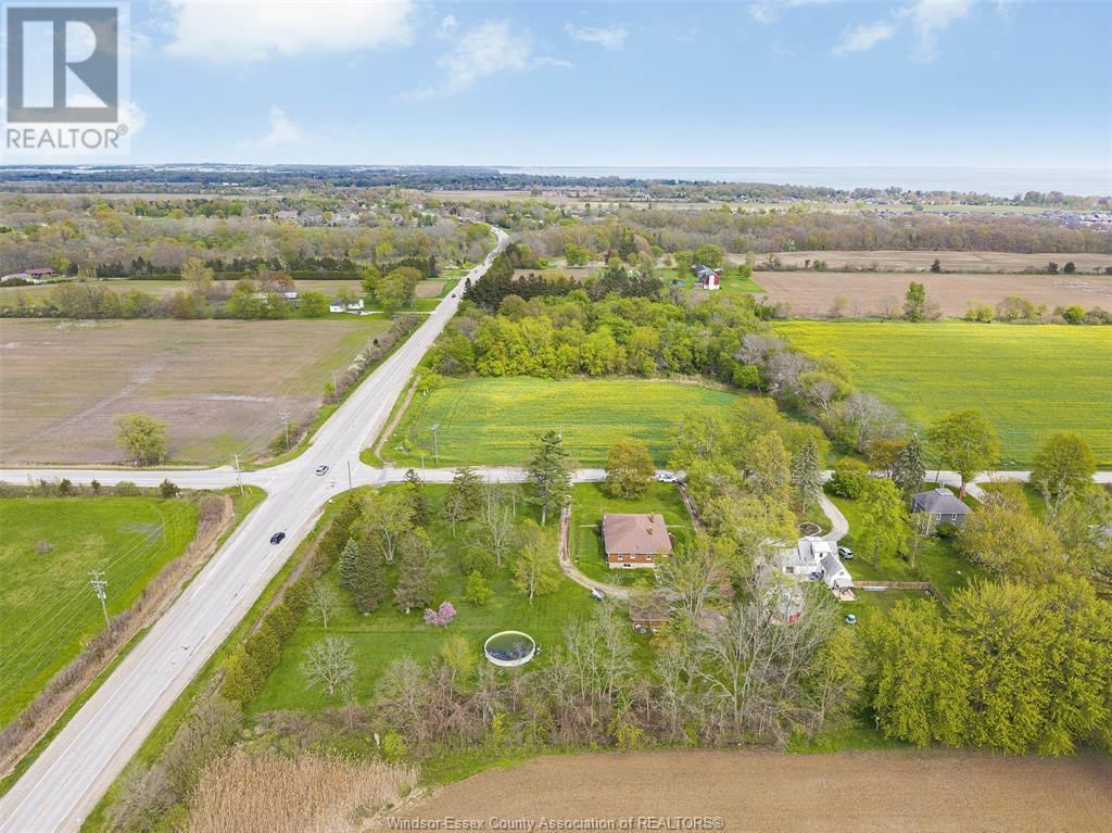 1011 MCCAIN SIDEROAD Image 36