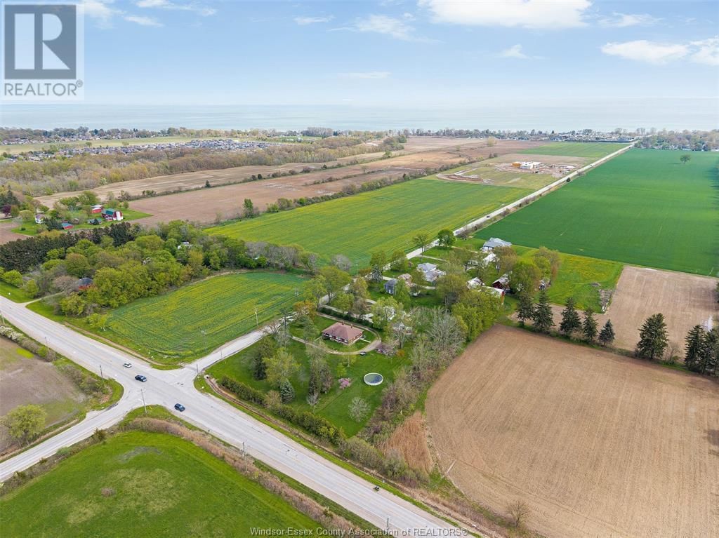 1011 MCCAIN SIDEROAD Image 38