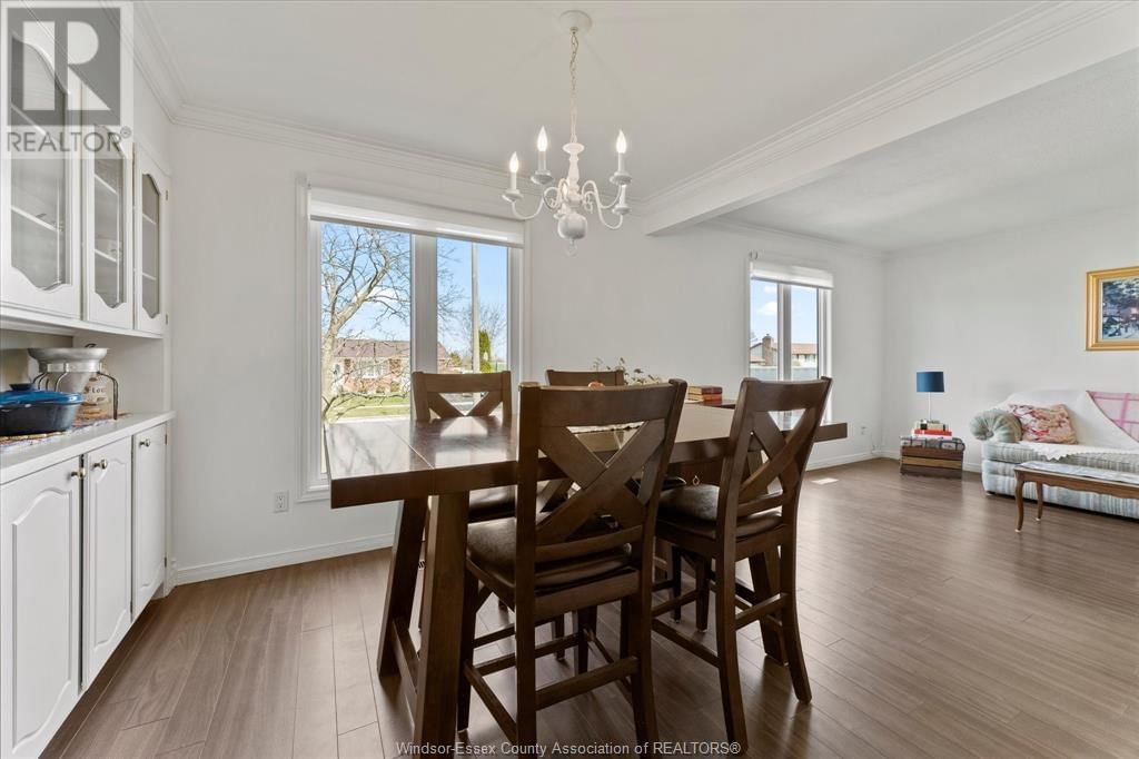 7149 WILLIAM STREET Image 12
