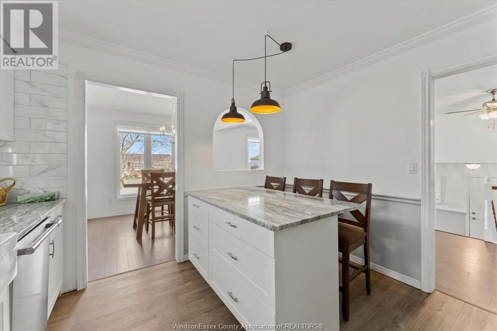 7149 WILLIAM STREET Image 15