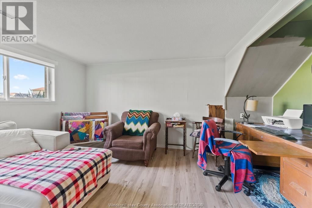 7149 WILLIAM STREET Image 22