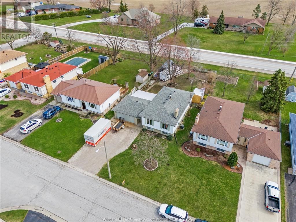 7149 WILLIAM STREET Image 36