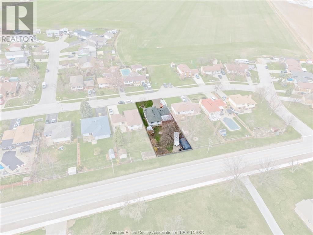 7149 WILLIAM STREET Image 47