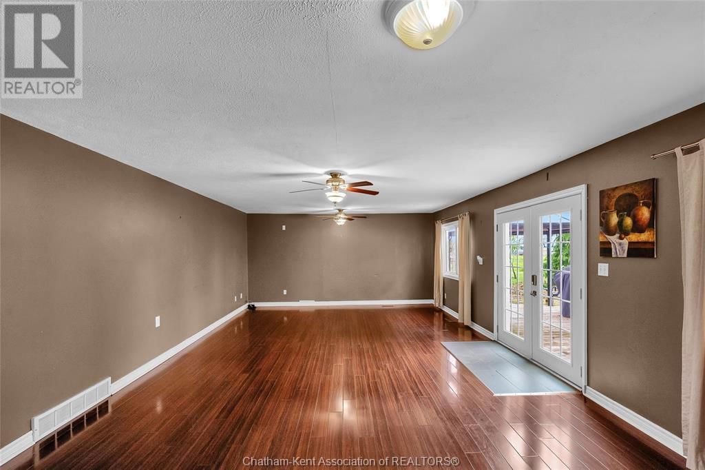 22546 MERLIN ROAD Image 15
