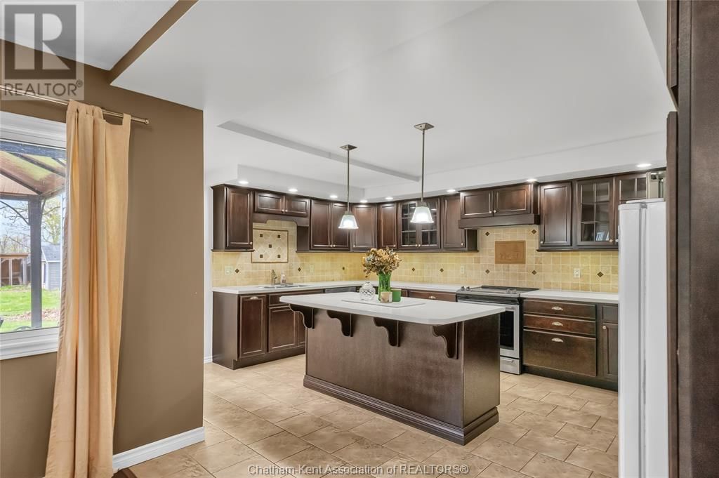 22546 MERLIN ROAD Image 18