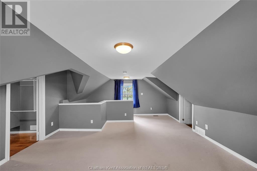 22546 MERLIN ROAD Image 29