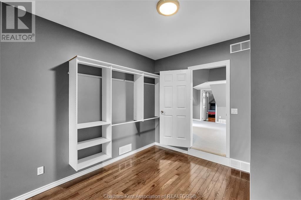 22546 MERLIN ROAD Image 36