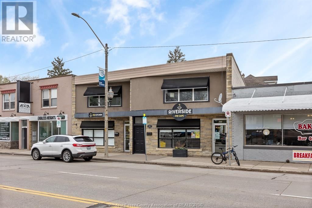 5550-60 WYANDOTTE STREET EAST Image 1