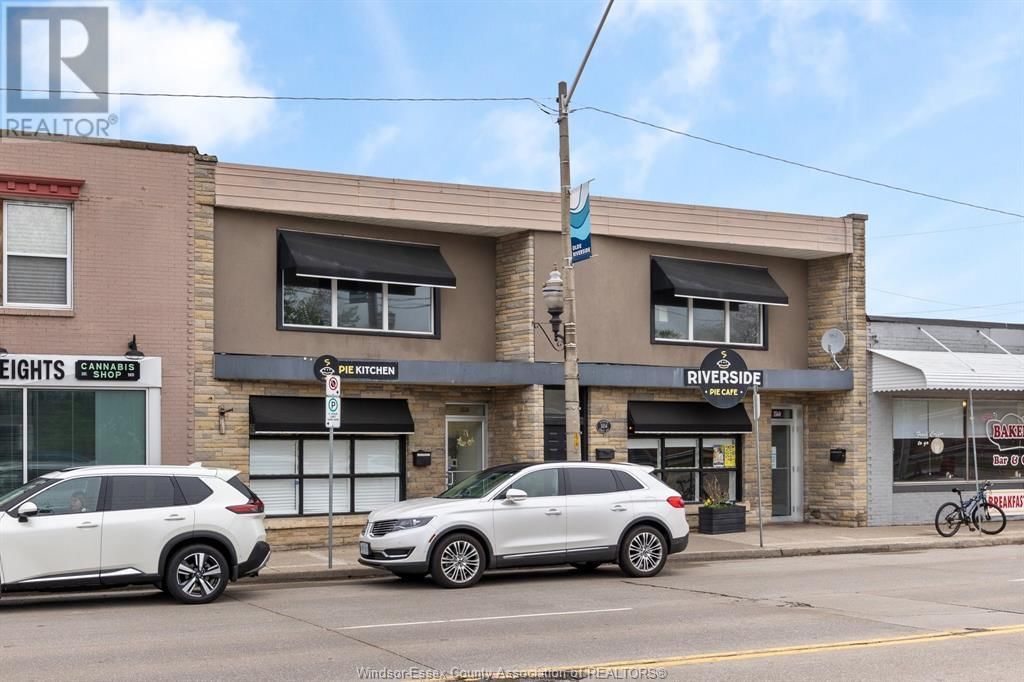 5550-60 WYANDOTTE STREET EAST Image 23