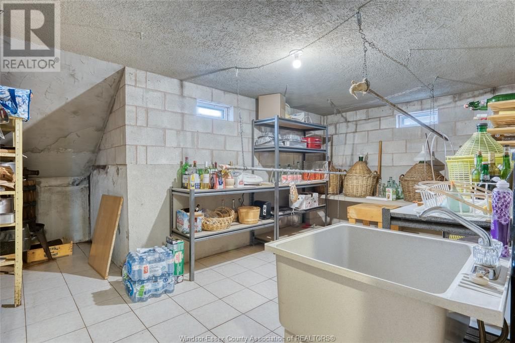 10859 MANCROFT Image 19