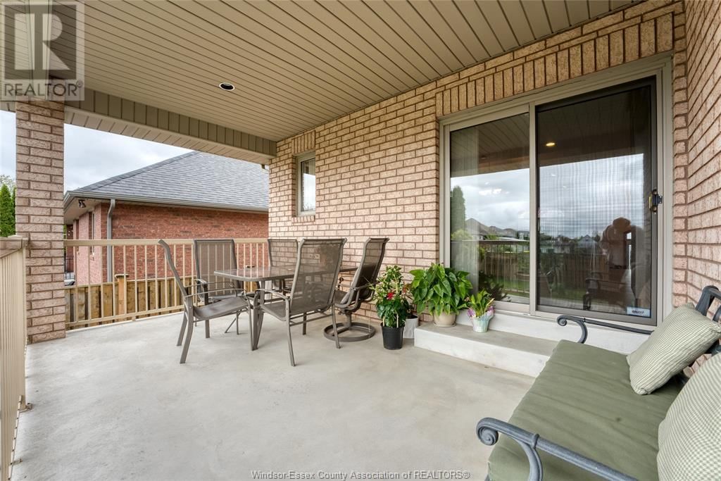 10859 MANCROFT Image 20