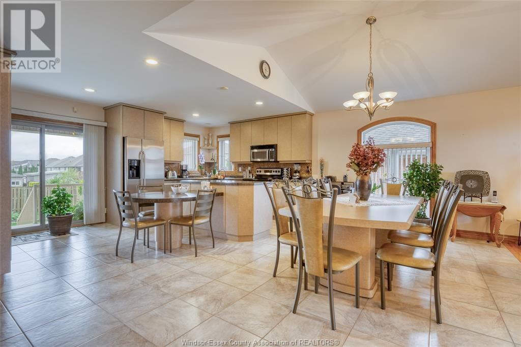 10859 MANCROFT Image 5