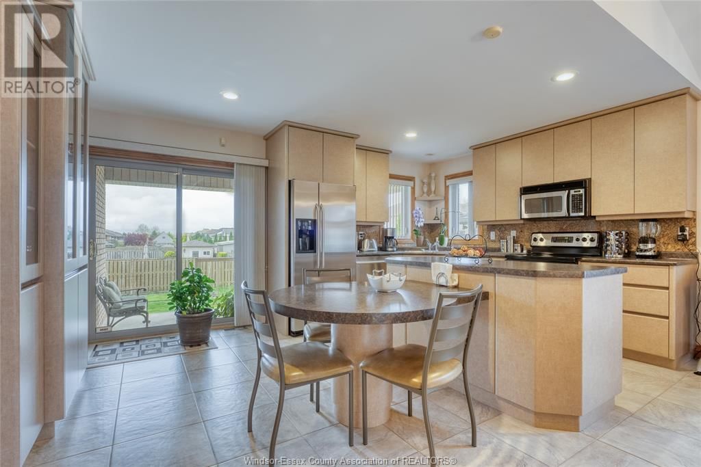 10859 MANCROFT Image 6