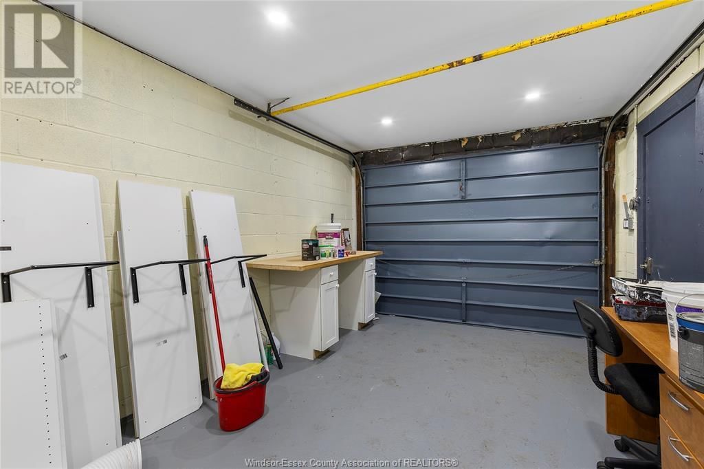 845 BRIDGE AVENUE Image 28