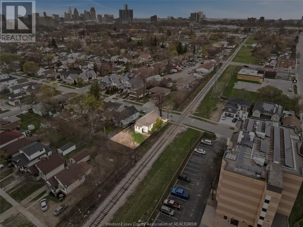 845 BRIDGE AVENUE Image 35