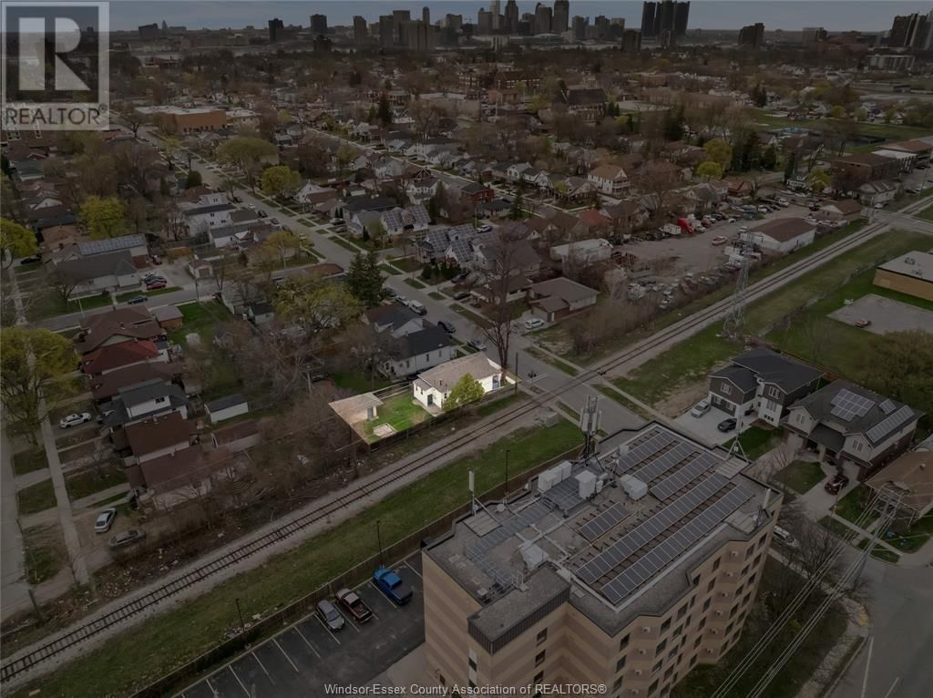845 BRIDGE AVENUE Image 36