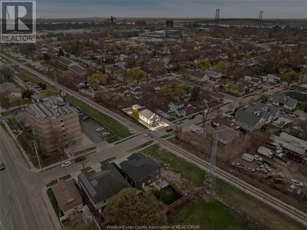 845 BRIDGE AVENUE Image 38