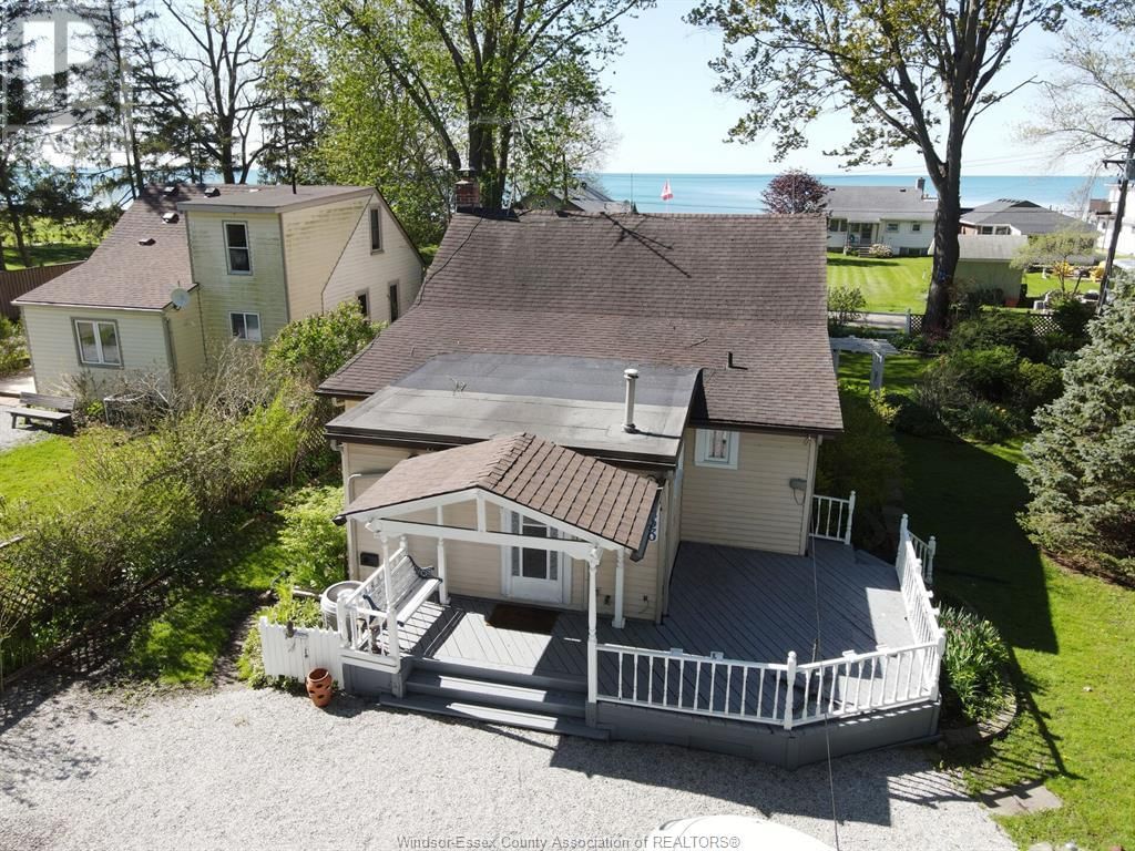 933 TWIN GABLE DRIVE ROAD Image 1