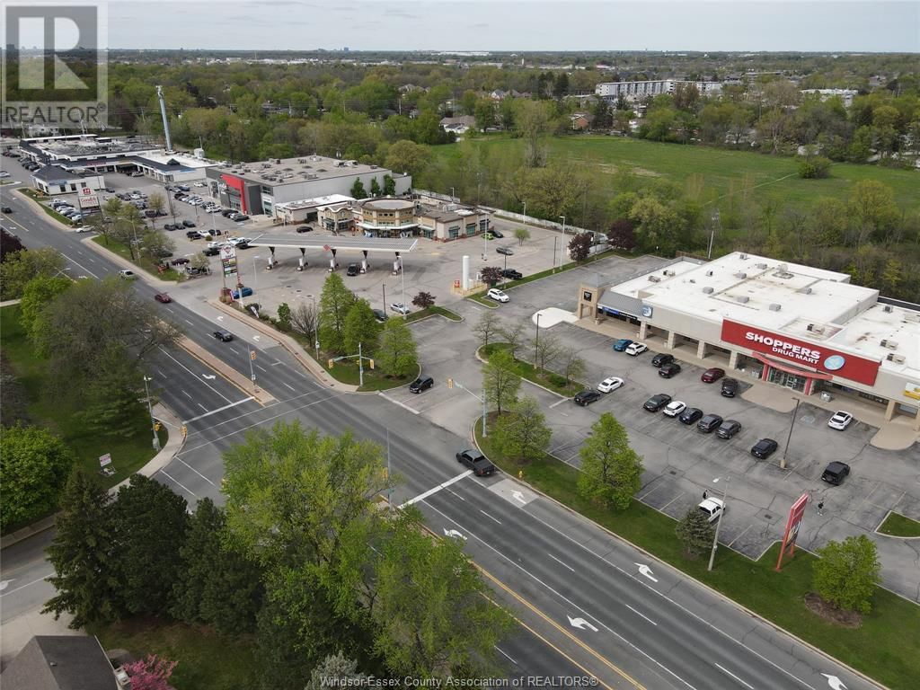 V/L DOUGALL Image 7