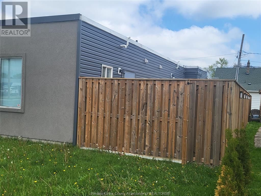 32 ARTHUR AVENUE Image 4
