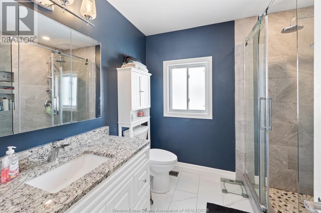 1458 CAILLE AVENUE Image 25