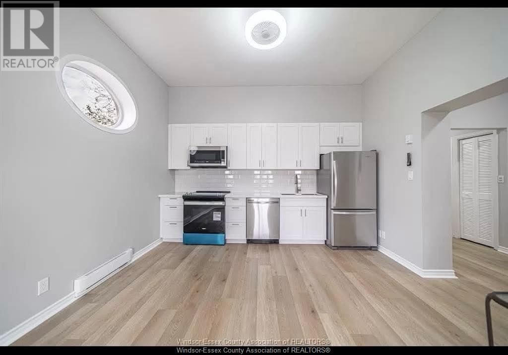18 CLARK STREET EAST Image 17