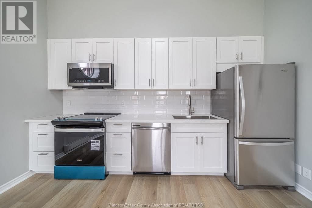 18 CLARK STREET EAST Image 22