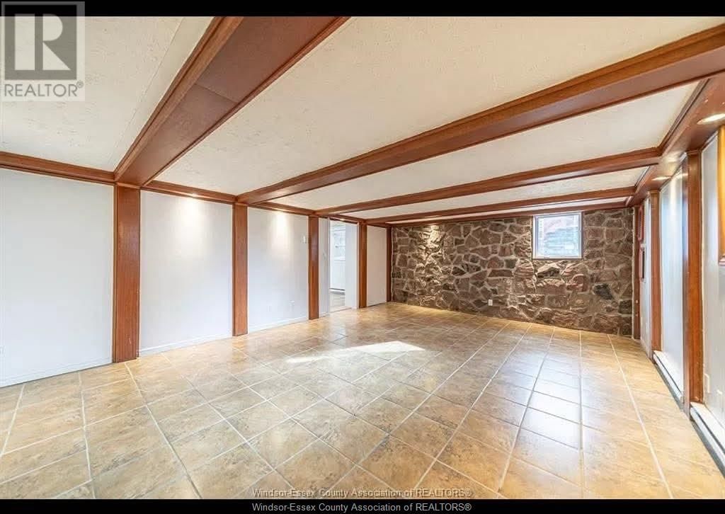 18 CLARK STREET EAST Image 4