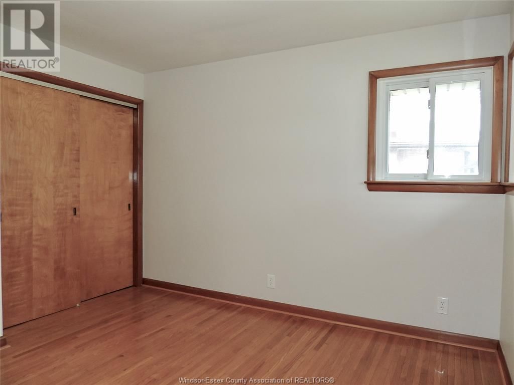 2497 DANDURAND Image 10