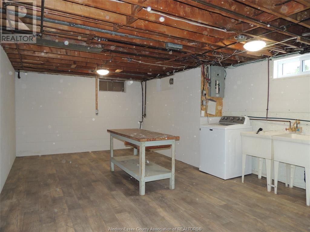 2497 DANDURAND Image 22