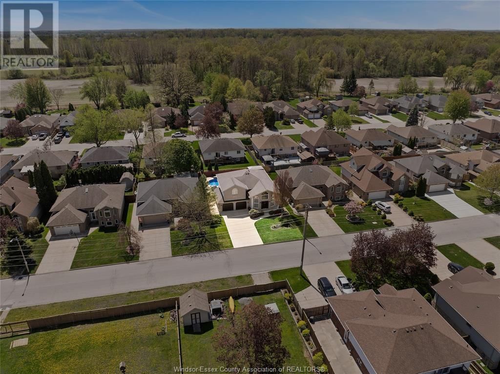 1535 MAPLE AVENUE Image 49