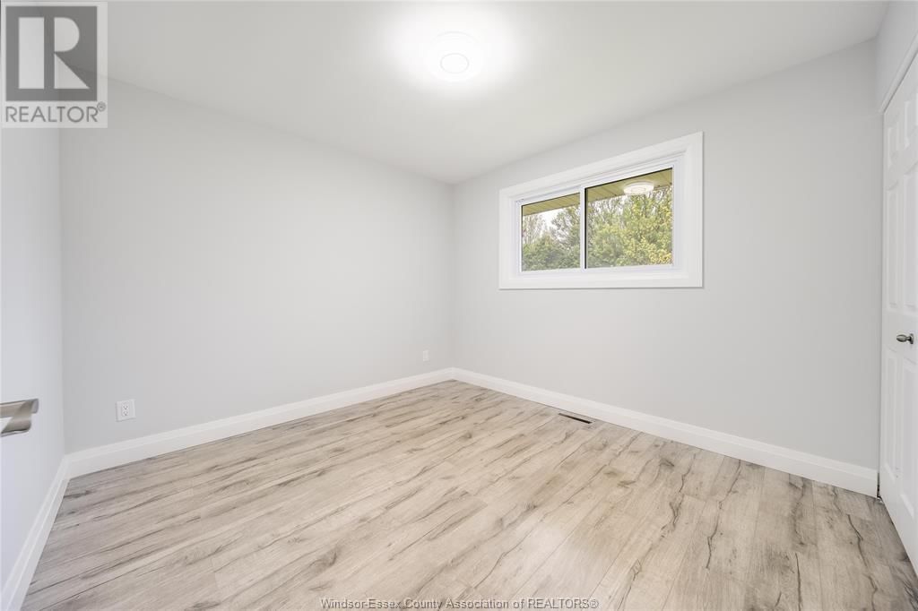 890 WALLACE AVENUE Image 30