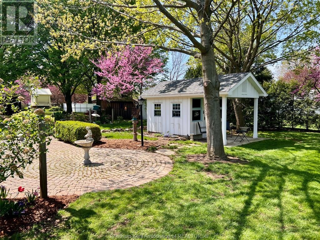 10 FREDA STREET Image 11