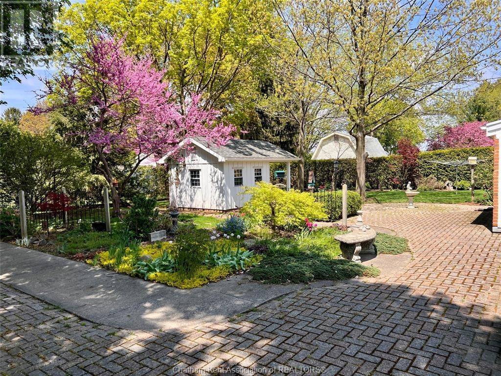 10 FREDA STREET Image 13