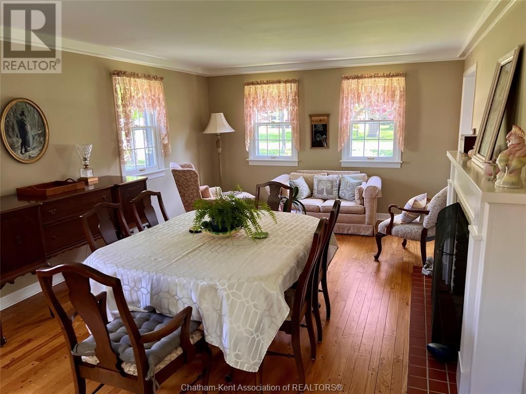 10 FREDA STREET Image 22