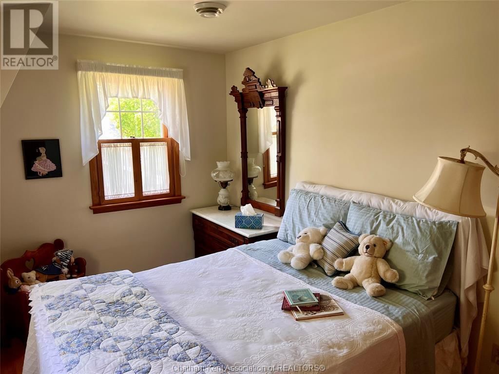 10 FREDA STREET Image 34