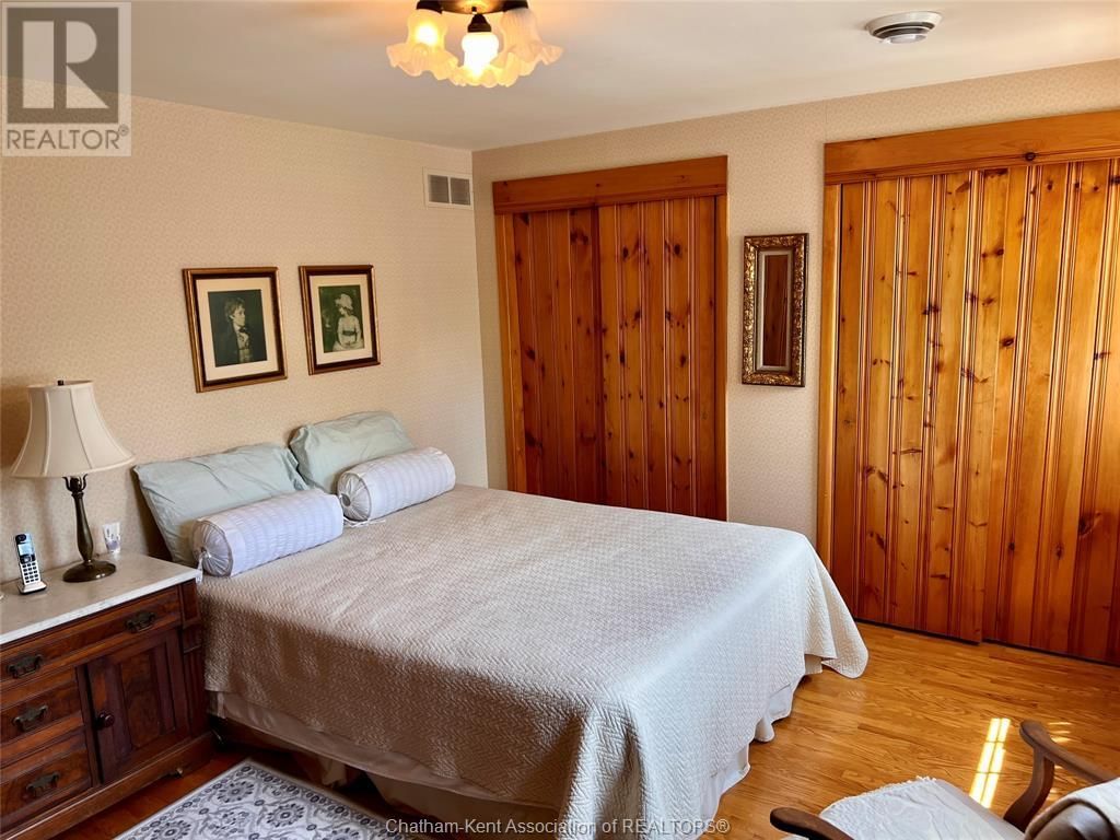 10 FREDA STREET Image 38