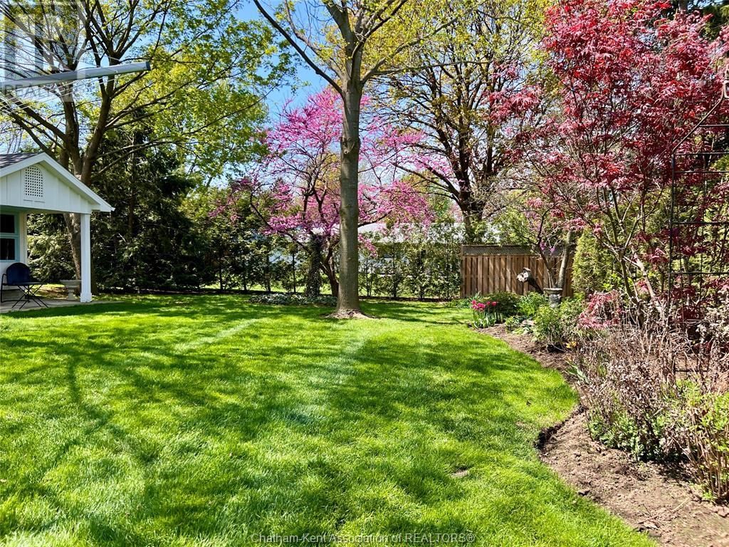 10 FREDA STREET Image 9