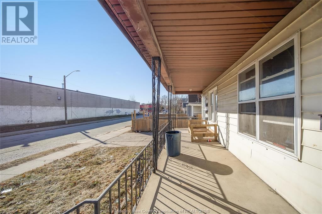 756 BRANT STREET Image 3