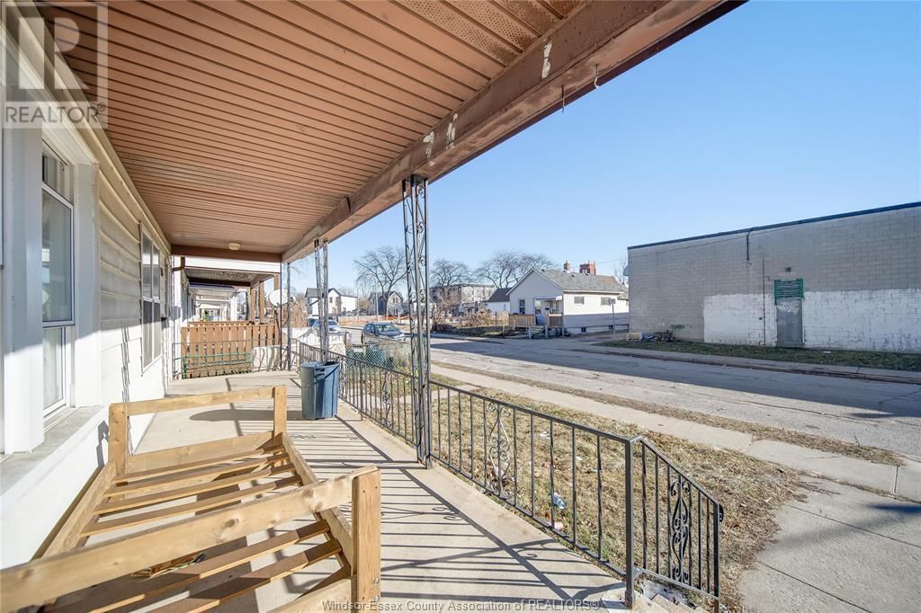 756 BRANT STREET Image 4