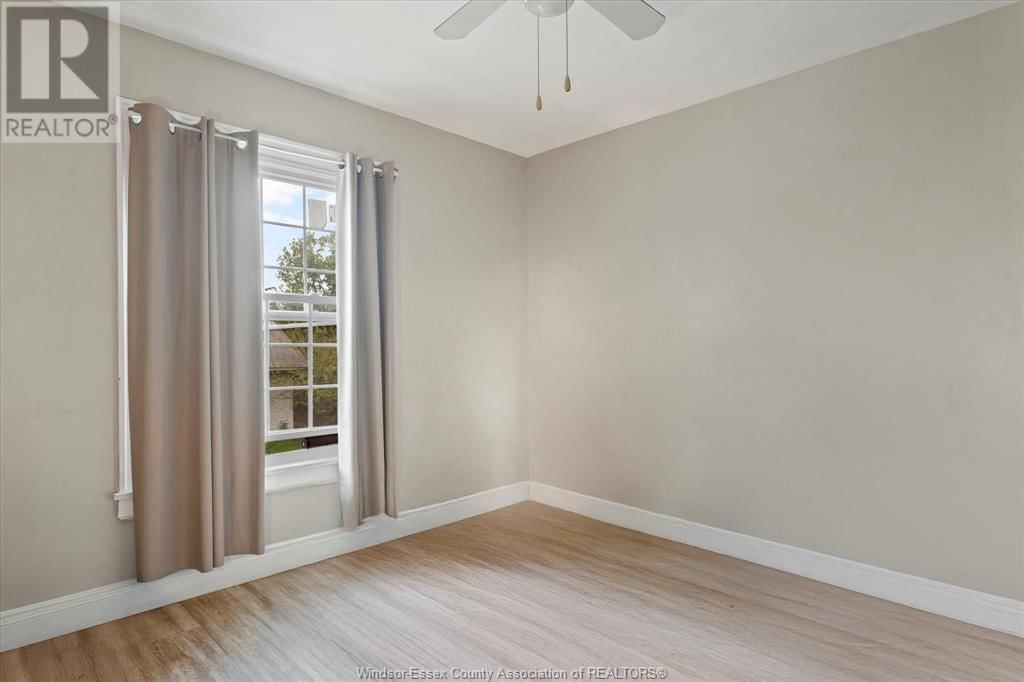122 MONTROSE STREET Image 12