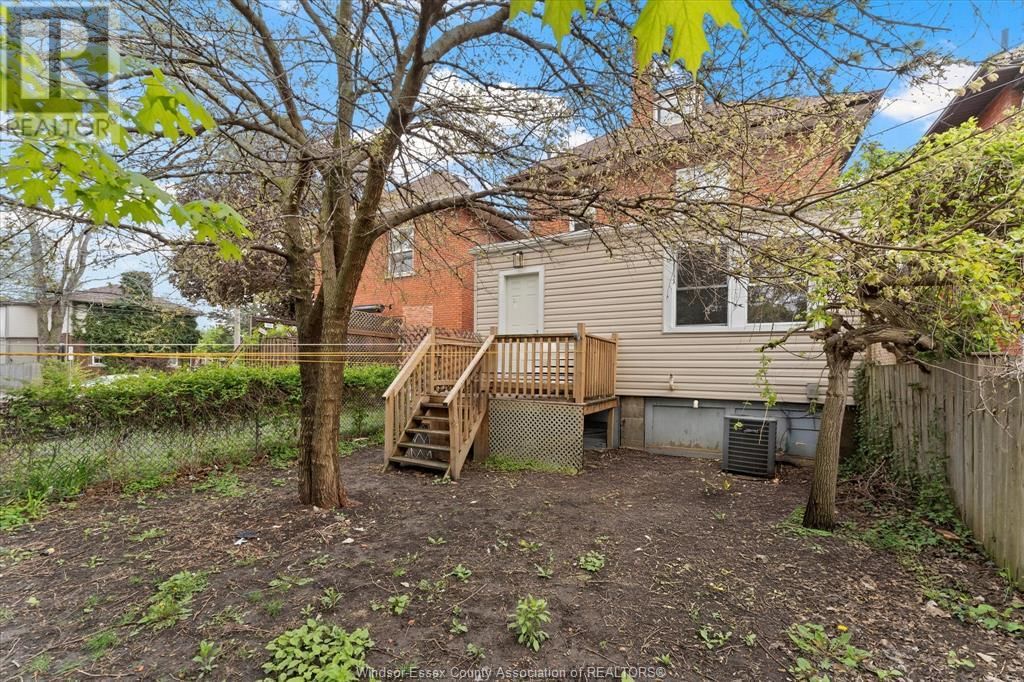 122 MONTROSE STREET Image 14