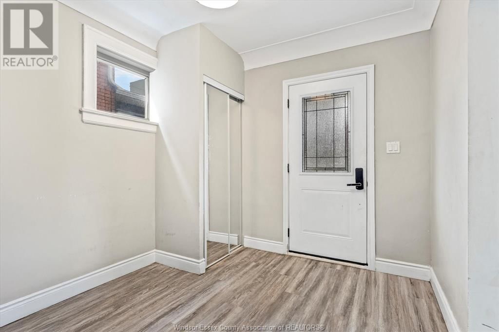 122 MONTROSE STREET Image 3