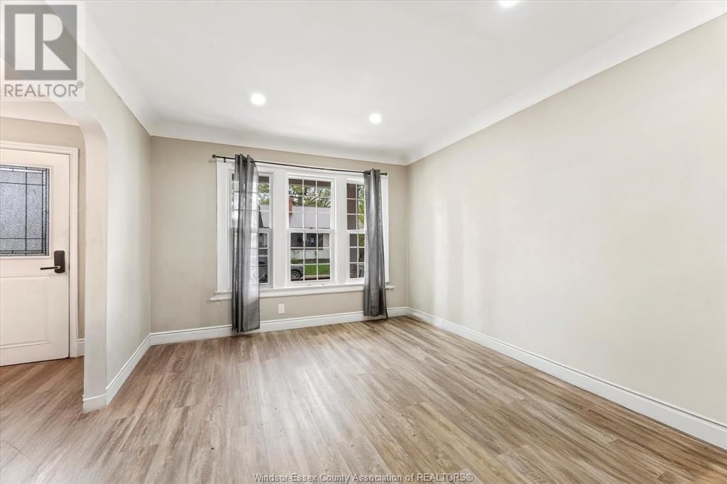 122 MONTROSE STREET Image 5